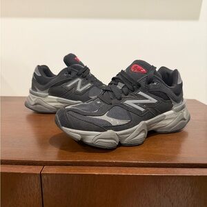 Black new balance 9060 unisex
